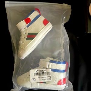 High top baby boy newborn sneaker! White blue and red 0-6 months